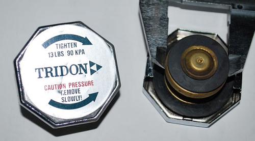 Fotografia produktu TRIDON 86104104 korek chłodnicy średnica otworu 29mm - szerokość 45mm - wysokość korka - 31mm.